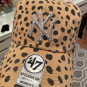 Swarovski Crystal Leopard 47 hat women’s